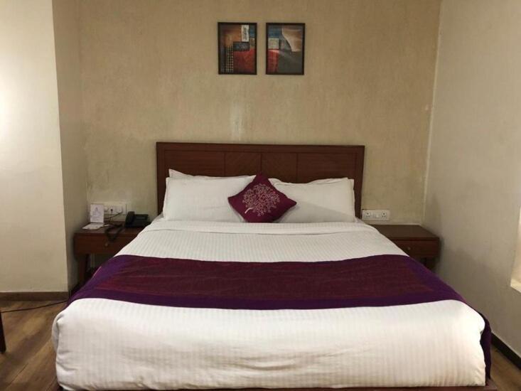 Hotel A1 Jalandhar Exterior foto